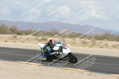 media/May-05-2025-Moto Forza (Mon) [[3c1838c5e5]]/1-A Group/Session 2 (Turn 7 Inside)/